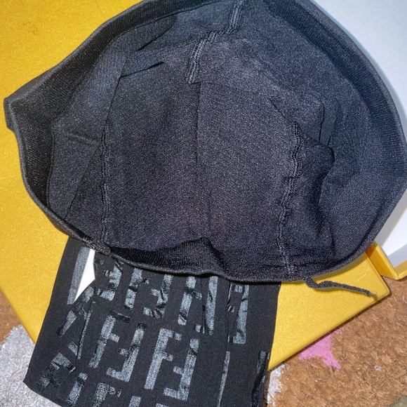 FF monogram tights with box -NIP - Picture 4 of 6